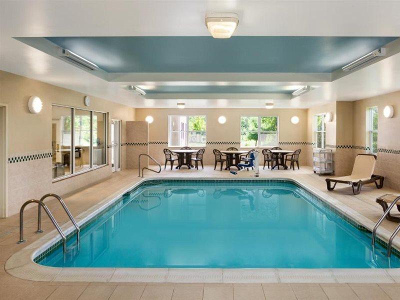 Country Inn & Suites By Radisson, Ithaca, Ny Exteriör bild