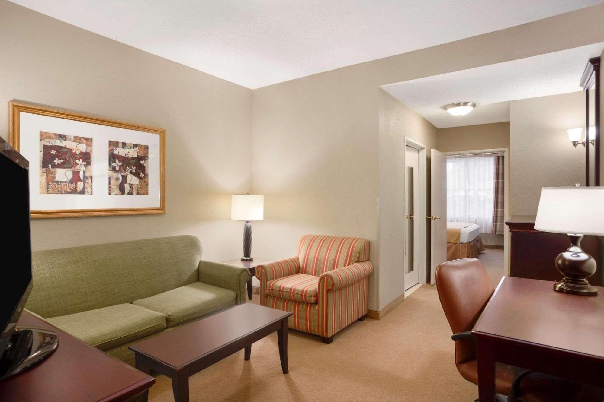 Country Inn & Suites By Radisson, Ithaca, Ny Exteriör bild