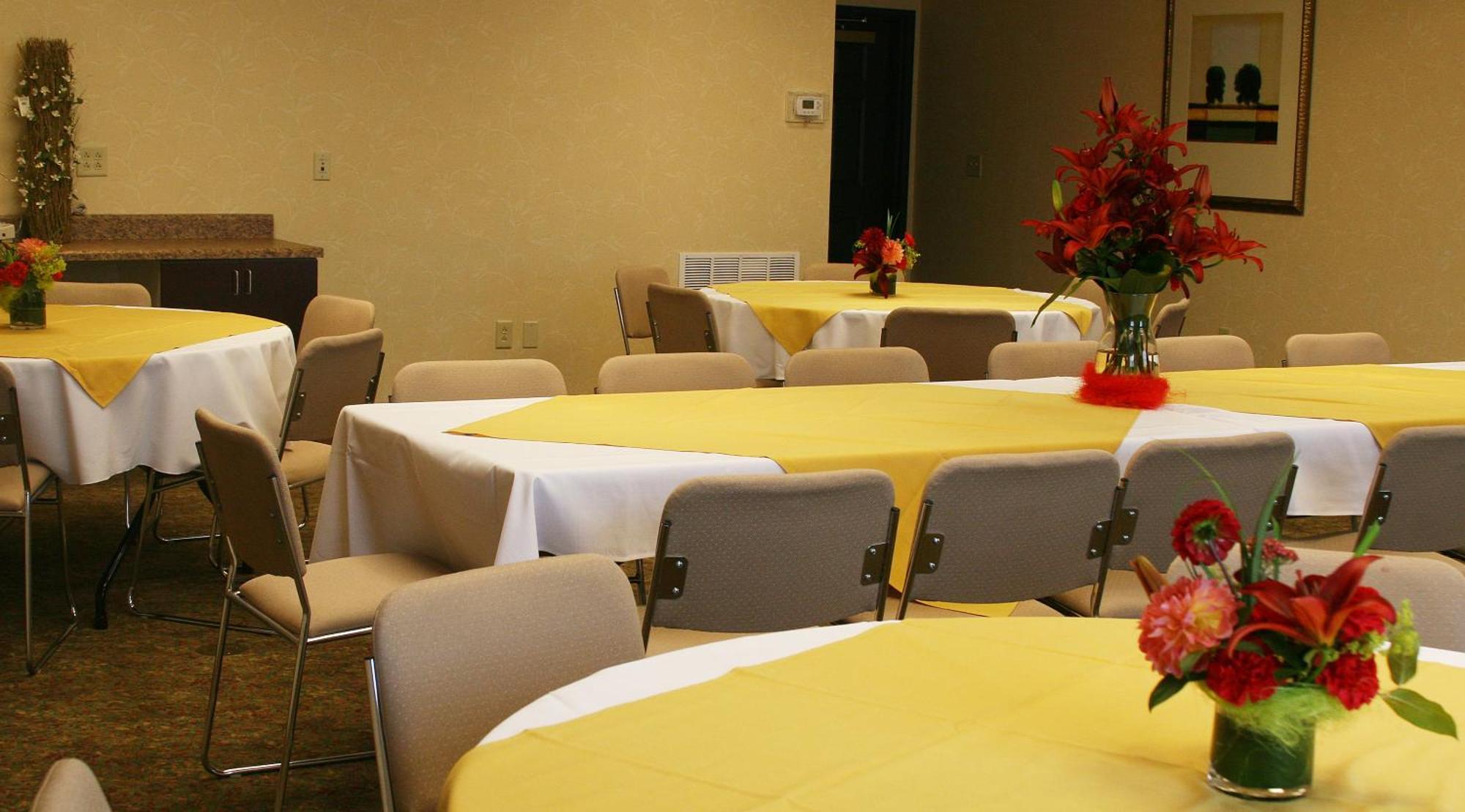 Country Inn & Suites By Radisson, Ithaca, Ny Exteriör bild