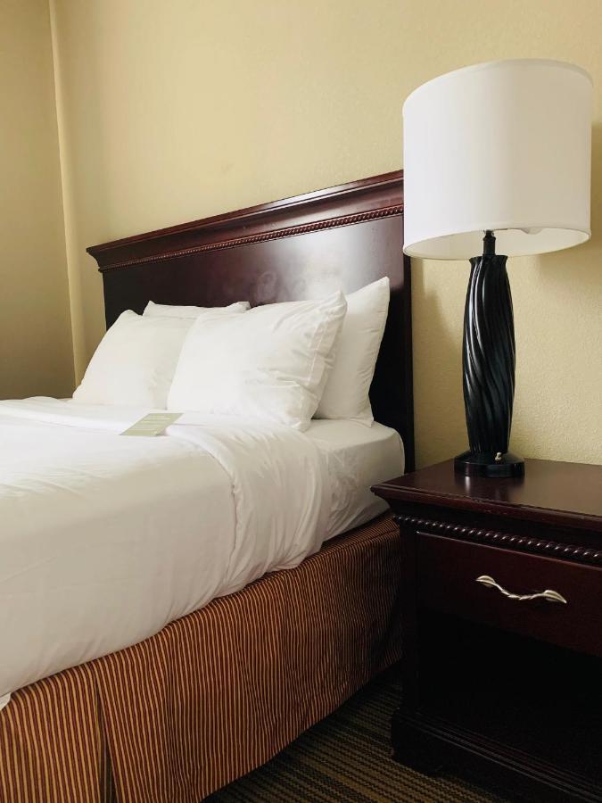 Country Inn & Suites By Radisson, Ithaca, Ny Exteriör bild